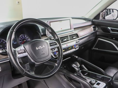 Used 2022 Kia Telluride EX FWD image 23