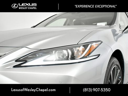New 2025 Lexus ES 350 w/ Premium Package image 5