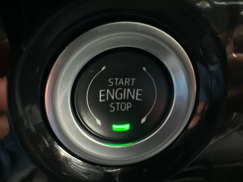 Used 2024 GMC Sierra 1500 Elevation image 21