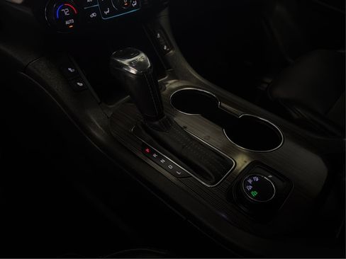 Used 2019 GMC Acadia SLT AWD/4WD image 20