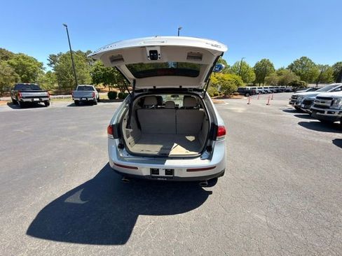 Used 2013 Lincoln MKX AWD image 15