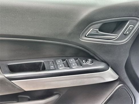 Used 2019 Chevrolet Colorado LT image 13