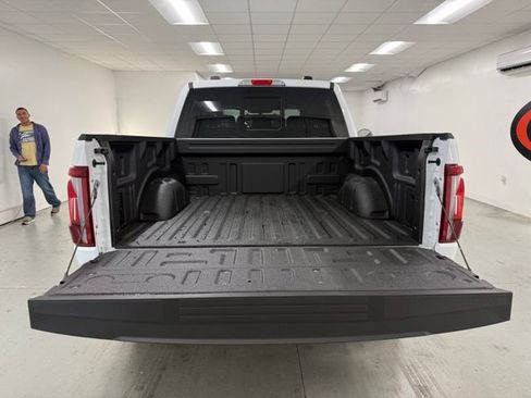 New 2025 Ford F150 Lariat w/ Equipment Group 501A Mid image 8