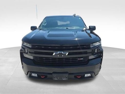 Used 2019 Chevrolet Silverado 1500 LT Trail Boss AWD/4WD image 2