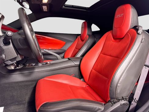 Used 2014 Chevrolet Camaro SS w/ RS Package RWD image 11