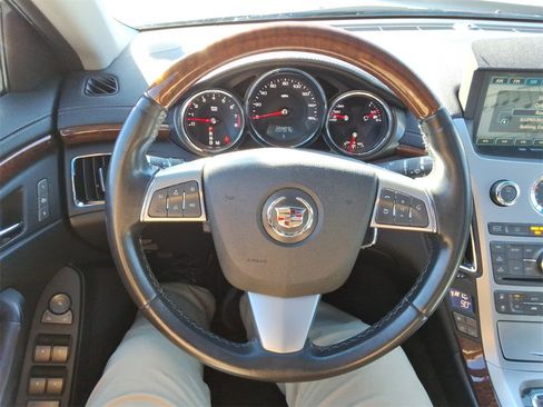 Used 2010 Cadillac CTS Premium image 14