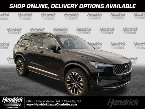Used 2025 Volvo XC90 B5 Plus image 1