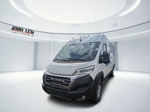 New 2026 RAM ProMaster 3500 w/ Quick Order Package 22G SLT image 6