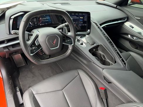 Used 2021 Chevrolet Corvette Stingray Convertible w/ Battery Protection Package RWD image 10