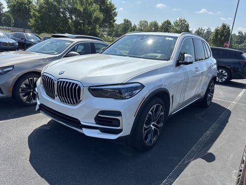 Used 2022 BMW X5 sDrive40i w/ Premium Package RWD image 12