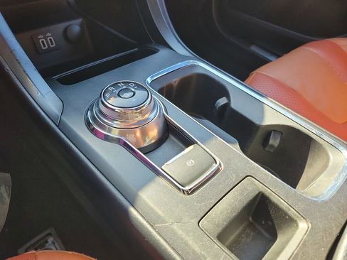 Used 2019 Ford Fusion Titanium image 38