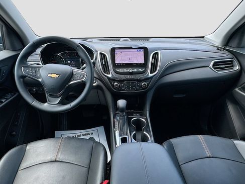 Used 2024 Chevrolet Equinox Premier FWD image 27