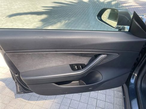 Used 2019 Tesla Model 3 Long Range image 31