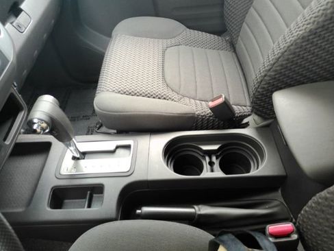 Used 2017 Nissan Frontier SV RWD image 34