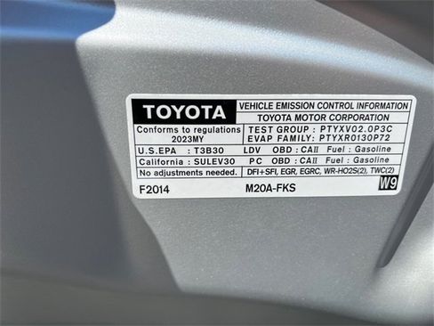 Certified 2023 Toyota Corolla LE image 10