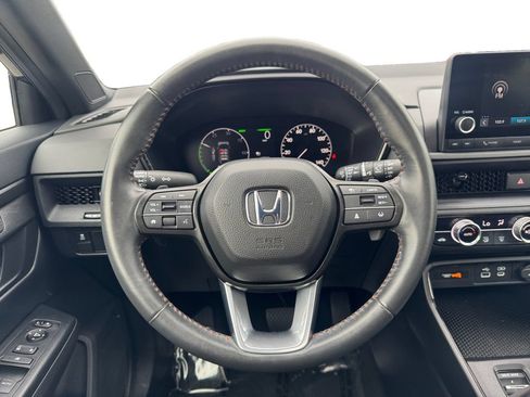 Used 2024 Honda CR-V Sport image 14