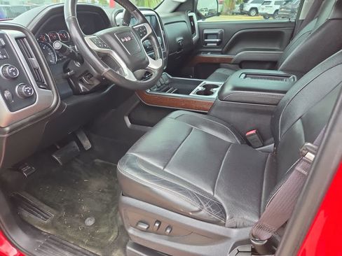 Used 2017 GMC Sierra 1500 SLT w/ SLT Preferred Package AWD/4WD image 10