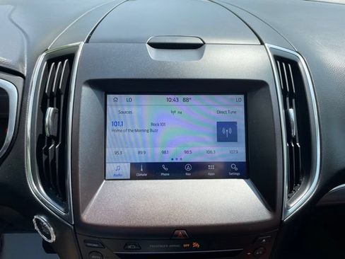 Certified 2019 Ford Edge Titanium w/ Equipment Group 301A AWD/4WD image 22