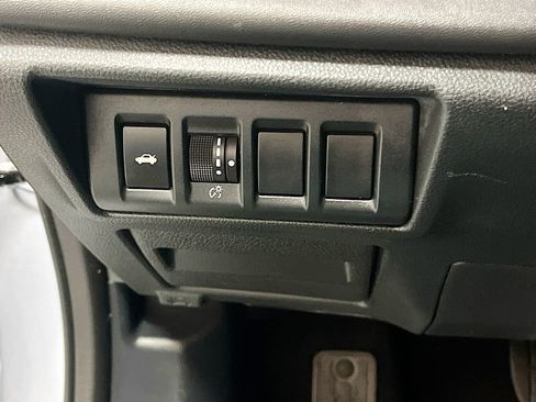 Used 2022 Subaru Legacy Limited image 10