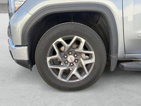 Used 2024 GMC Sierra 1500 SLT RWD image 23