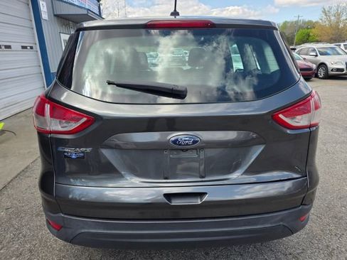 Used 2016 Ford Escape S image 6