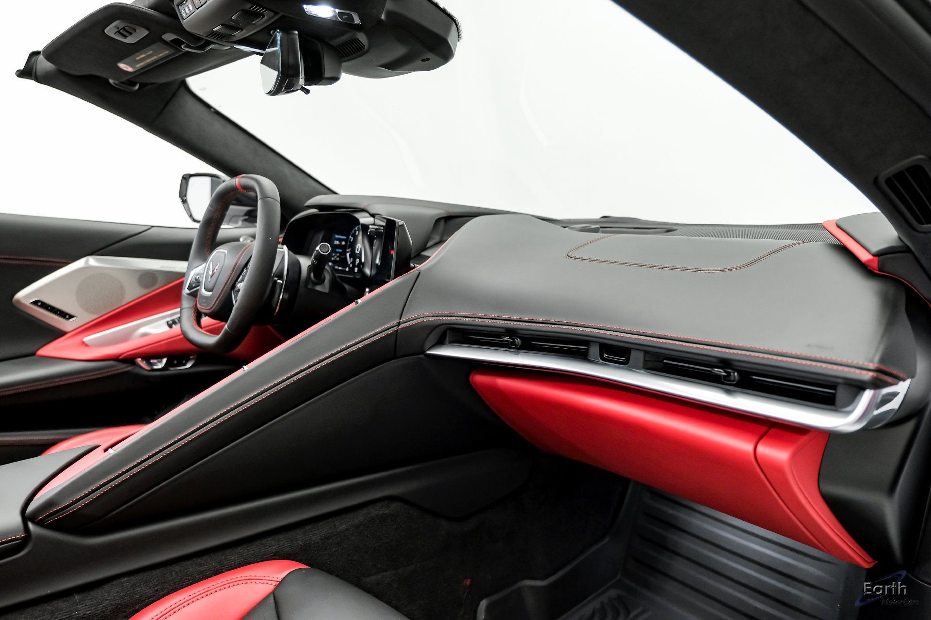 Used 2024 Chevrolet Corvette Stingray Premium Conv w/ Z51 Performance Package RWD image 57