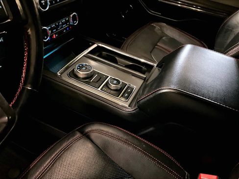 Used 2020 Ford Expedition Limited w/ Equipment Group 303A image 21