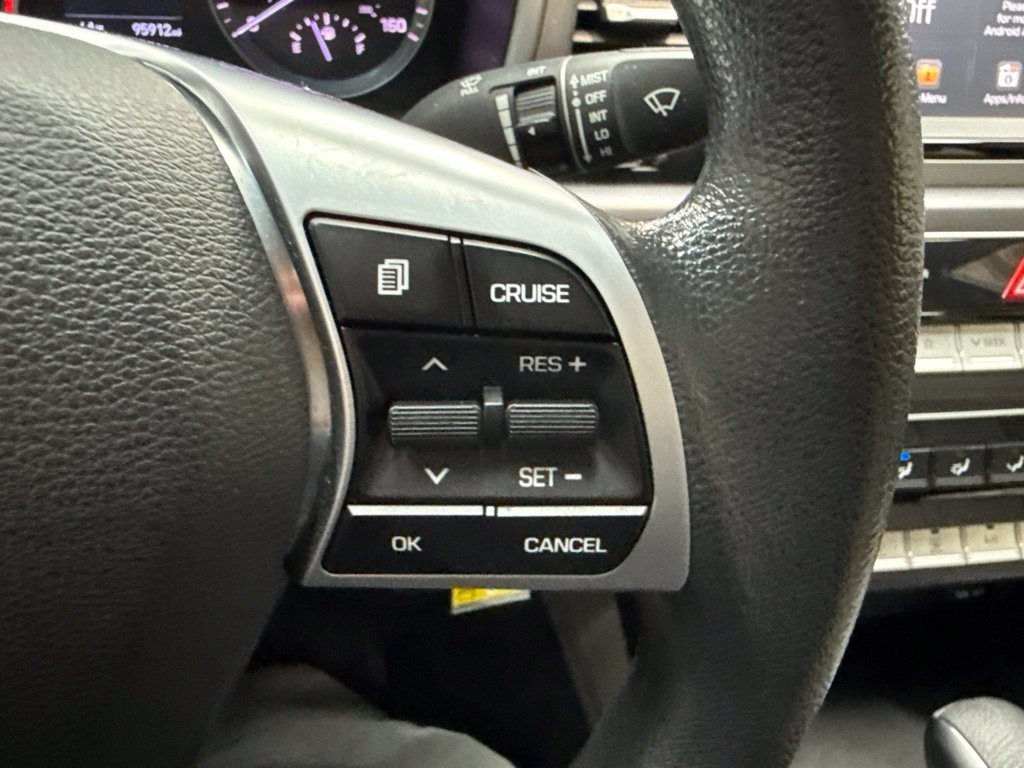 Used 2018 Hyundai Sonata SE FWD image 18