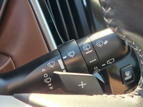 Used 2024 Subaru Outback Touring XT image 43