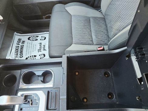 Used 2017 Toyota Tundra SR5 w/ SR5 Upgrade Package image 25