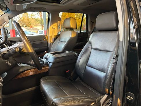 Used 2015 Chevrolet Tahoe LTZ image 14