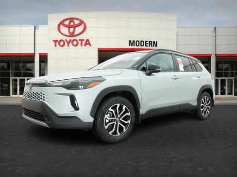 New 2026 Toyota Corolla Cross SE image 6