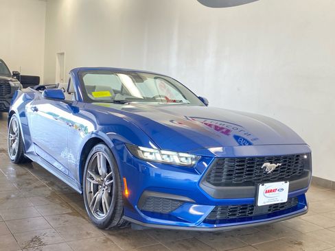 Used 2024 Ford Mustang Premium RWD image 3