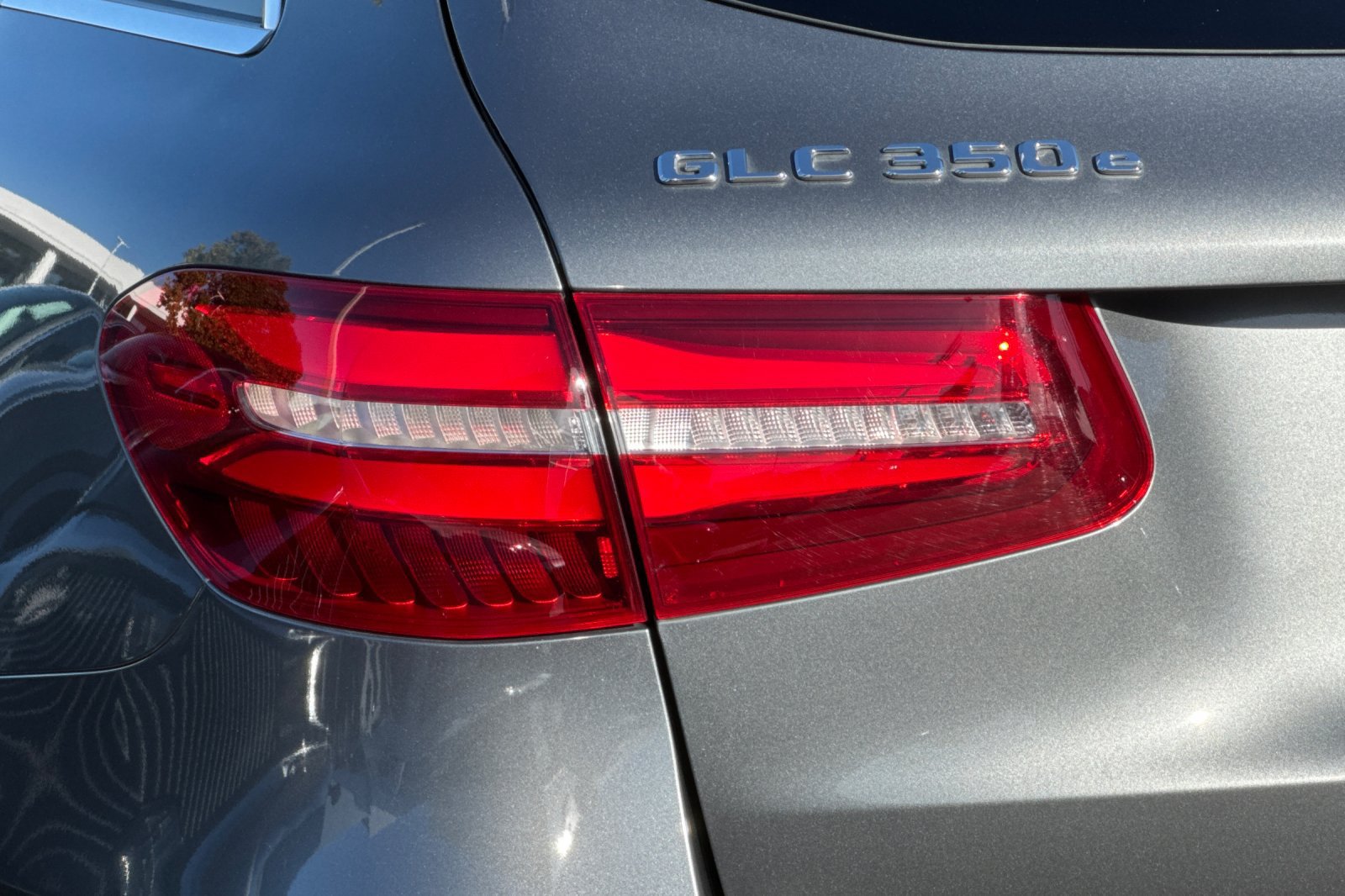 Used 2018 Mercedes-Benz GLC 350e 4MATIC image 46