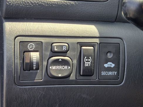 Used 2006 Toyota Corolla S FWD image 21
