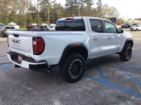 New 2026 GMC Canyon AT4 w/ AT4 Premium Package image 7