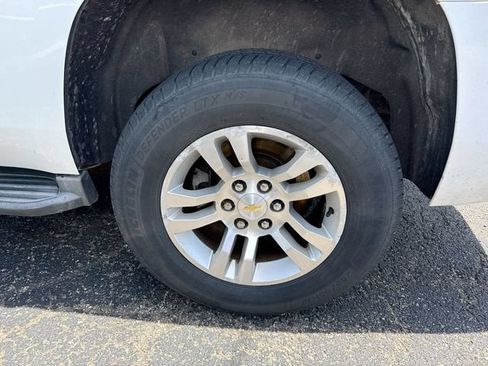 Used 2015 Chevrolet Tahoe LT AWD/4WD image 6