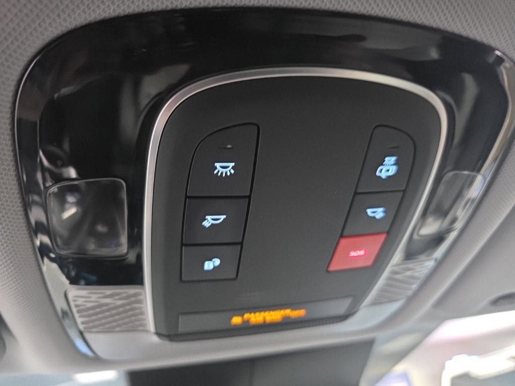 Used 2025 Hyundai Palisade SEL FWD image 26