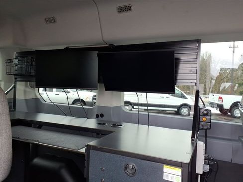 Used 2019 Ford Transit 150 XLT RWD image 22