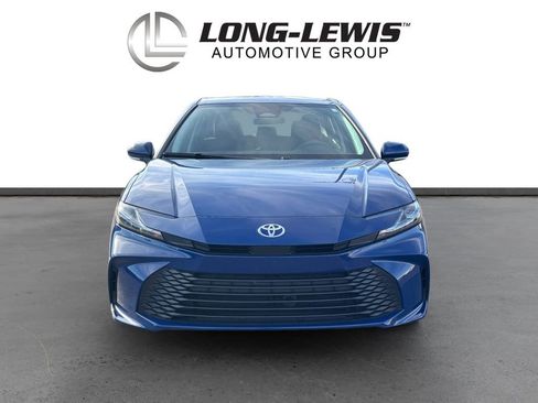 Used 2025 Toyota Camry XSE image 11