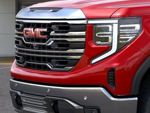 New 2026 GMC Sierra 1500 SLT image 13