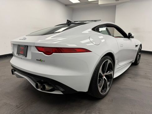 Used 2017 Jaguar F-TYPE R AWD/4WD image 12