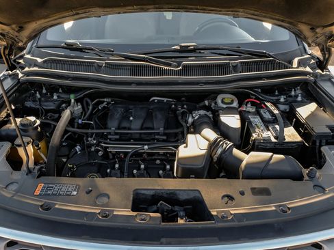 Used 2019 Ford Explorer XLT w/ Equipment Group 201A image 57