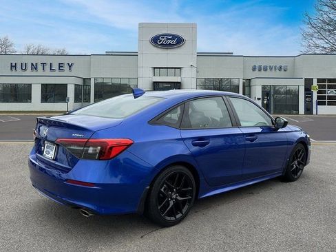 Used 2023 Honda Civic Sport image 5