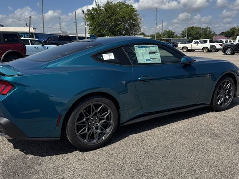 New 2026 Ford Mustang GT Premium w/ GT Performance Package RWD image 2