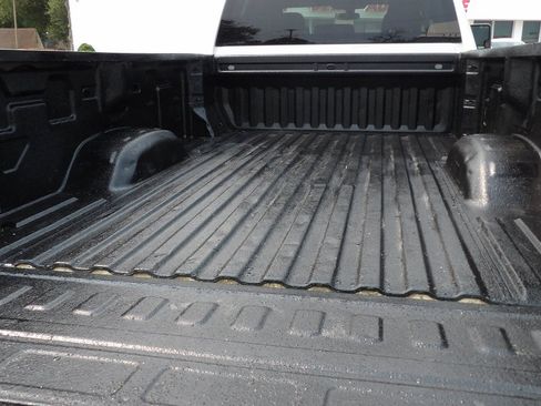 Used 2023 Chevrolet Silverado 2500 W/T w/ WT Convenience Package AWD/4WD image 5