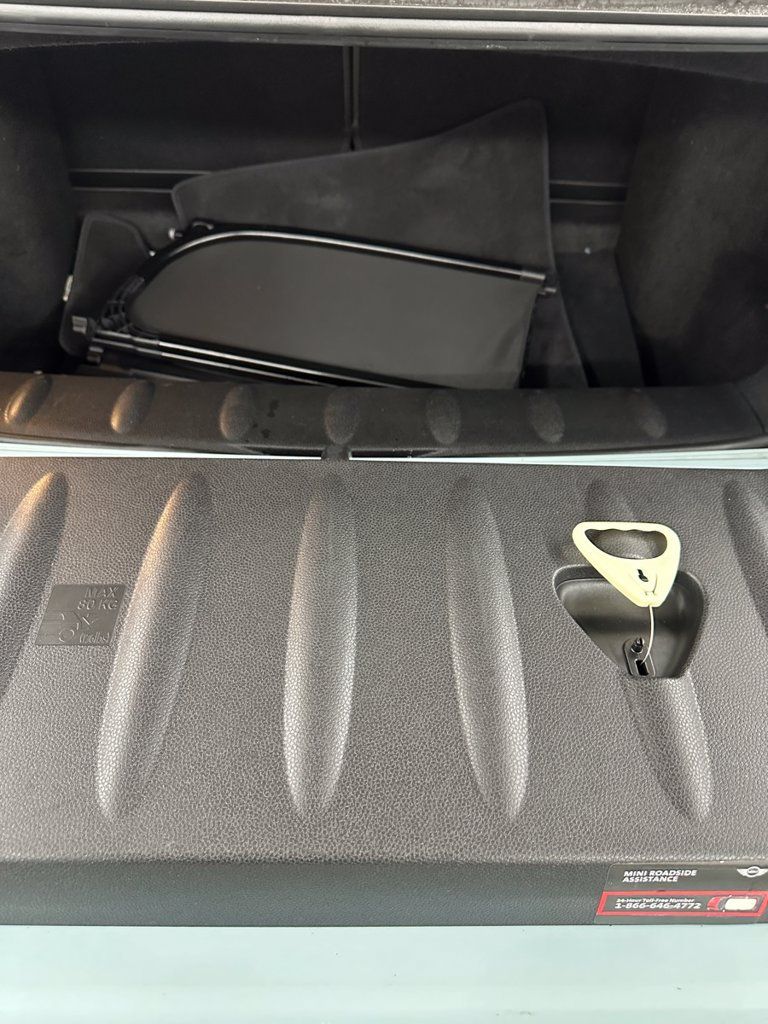 Used 2014 MINI Cooper Convertible FWD image 23