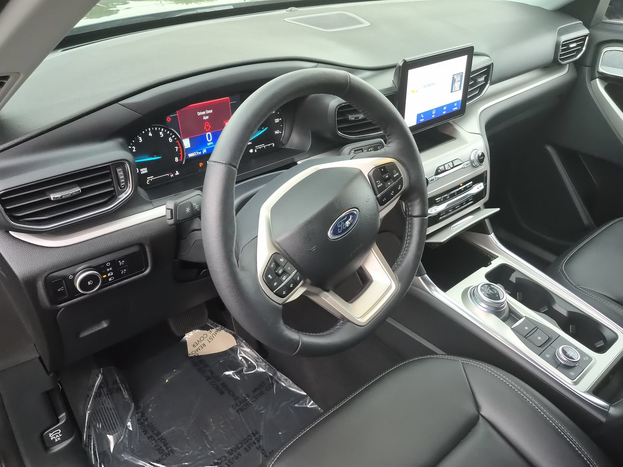Certified 2024 Ford Explorer XLT AWD/4WD image 17