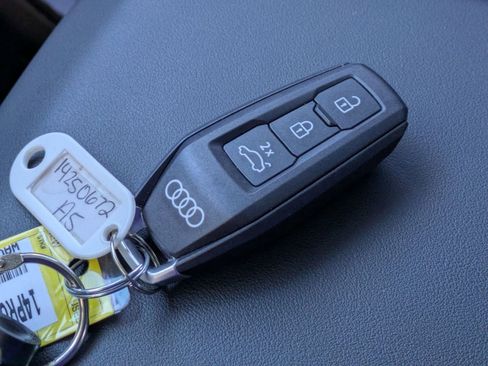 Used 2025 Audi A5 2.0T Premium w/ Convenience Package image 31