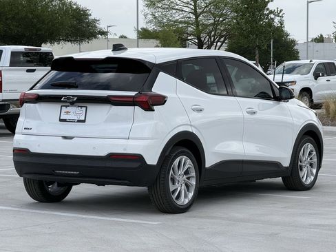 New 2027 Chevrolet Bolt LT image 4